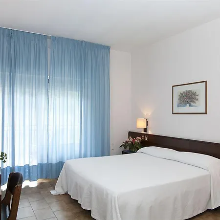 Serapo Hotel 3*
