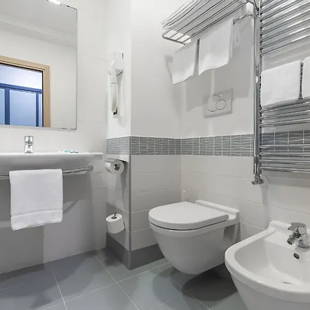 Hotel Serapo 3*