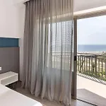 Serapo Hotel 3*