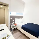 酒店 塞拉普酒店 3*