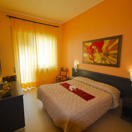 Serapo Hotel 3*