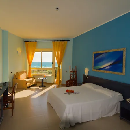 Serapo Hotel 3*