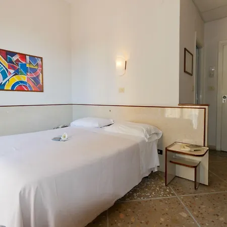 Serapo Hotell