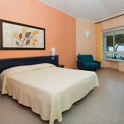Serapo Hotel 3*