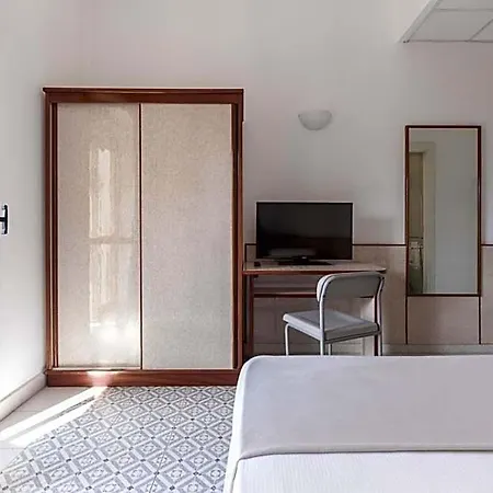 Hotel Serapo