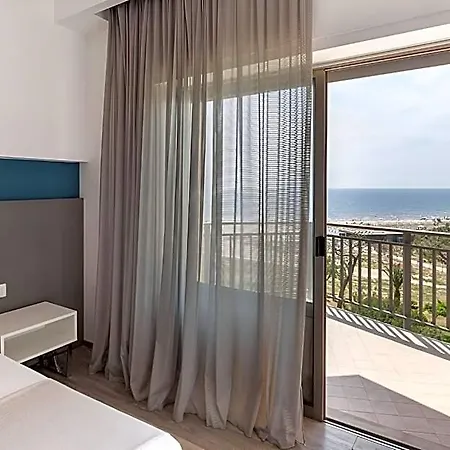 Hotel Serapo 3*