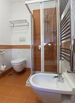 Serapo Hotel